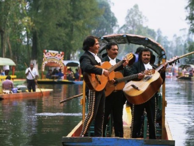 Фрида Кало, Троцкий, Сочимилько